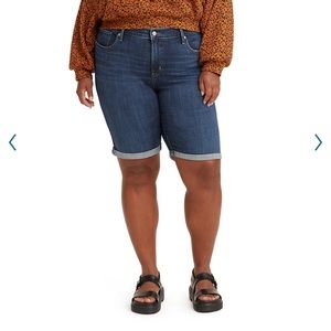 Levi’s Plus Size Bermuda Shorts